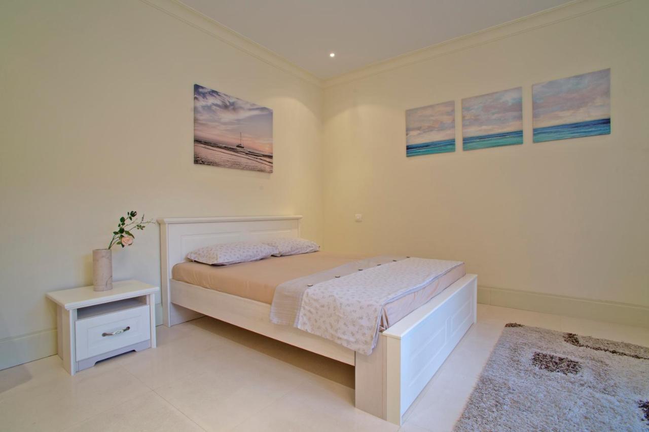 Porto Montenegro Zeta 102 - Cozy Studio Тиват Екстер'єр фото